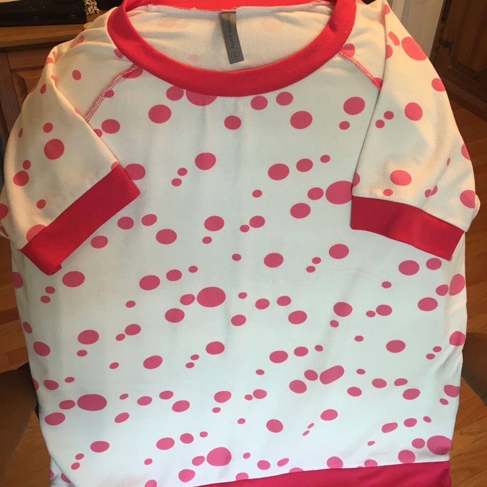 Weekender White and Hot Pink Polka Dot